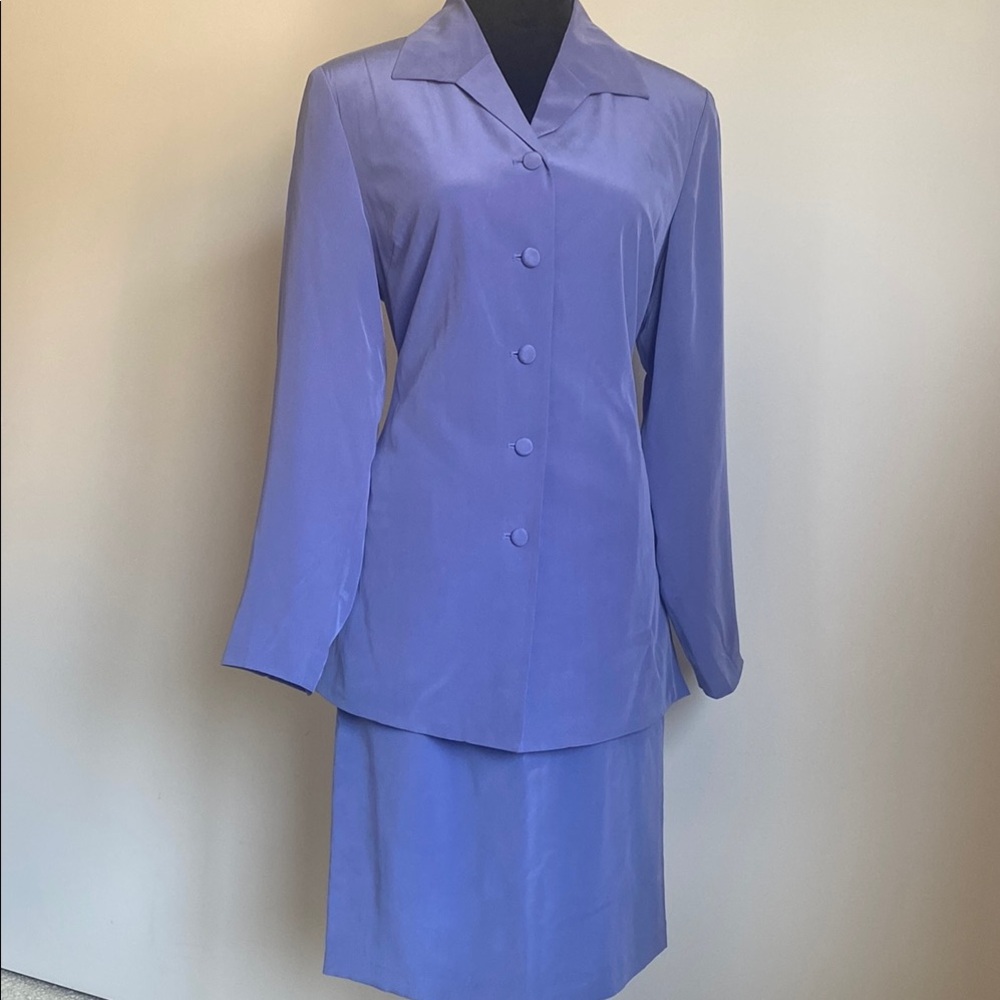 Elegant Light Purple Silk Women's Skirt Suit